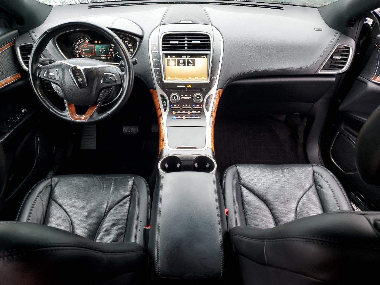 2018 Lincoln MKX - Image 8