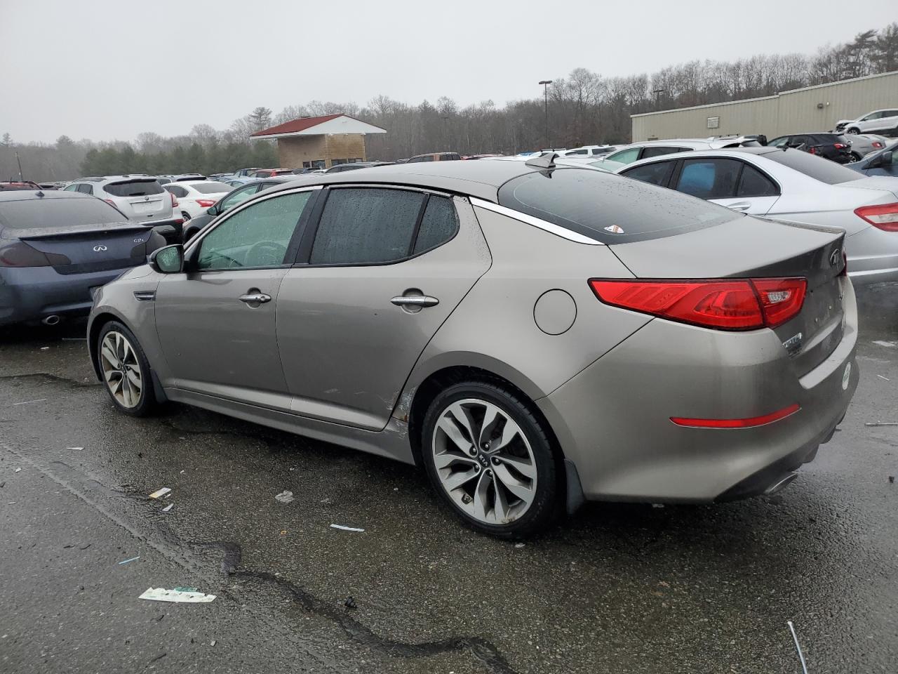 VIN 5XXGR4A7XFG440418 2015 KIA OPTIMA no.2