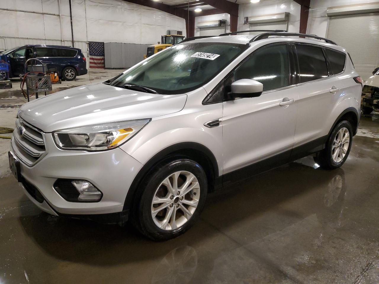 VIN 1FMCU9GD9JUB29438 2018 FORD ESCAPE no.1