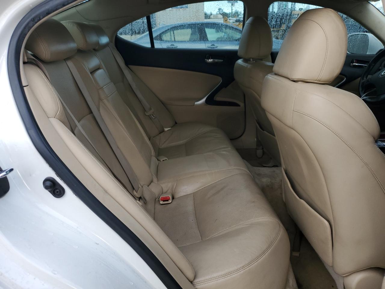 2007 Lexus IS - Image 10