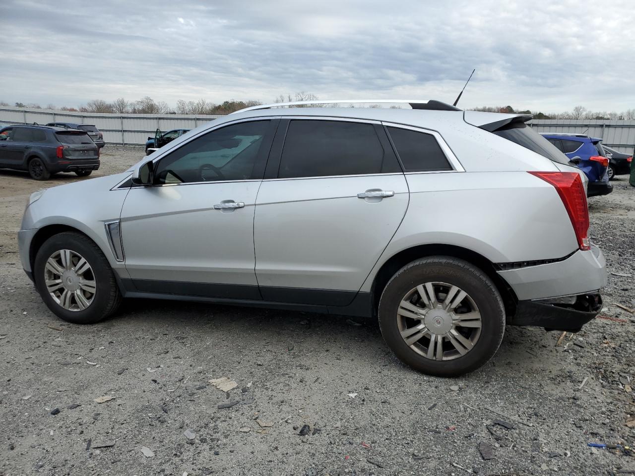 2013 Cadillac SRX - Image 2
