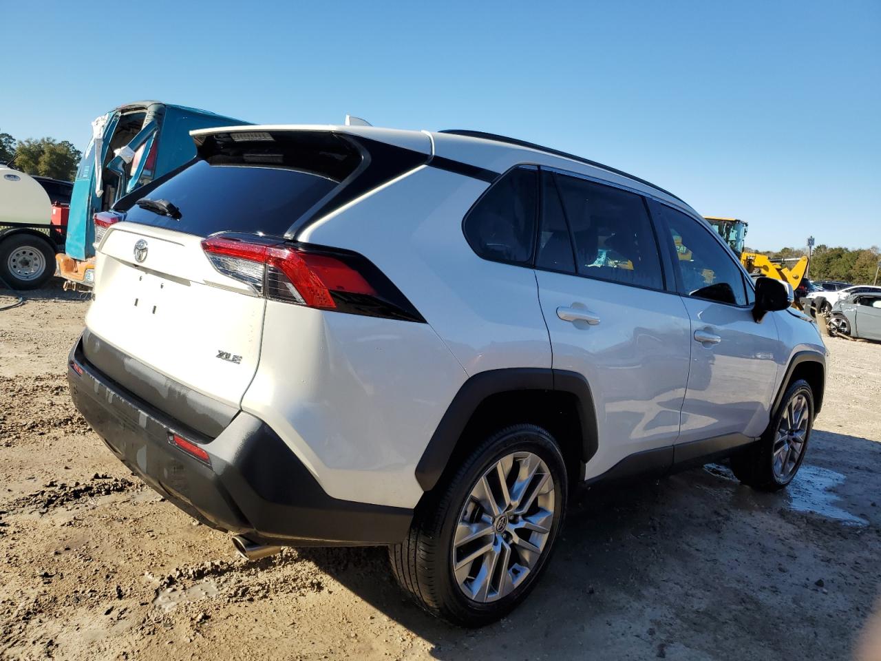 2022 Toyota RAV 4 - Image 3