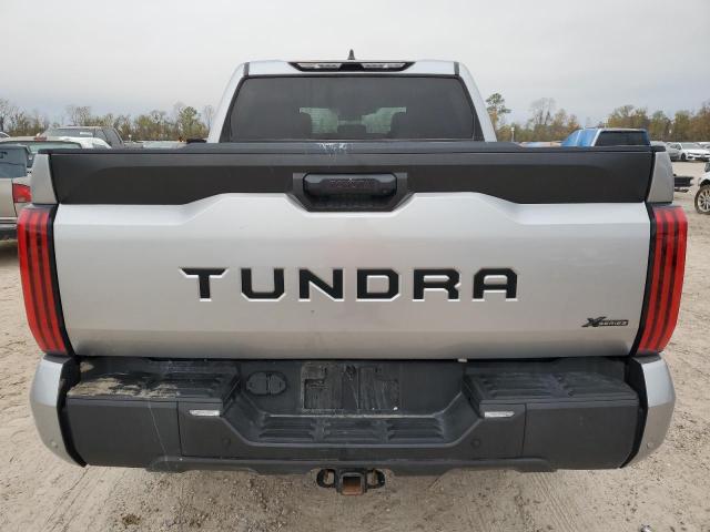  TOYOTA TUNDRA 2022 Серебристый