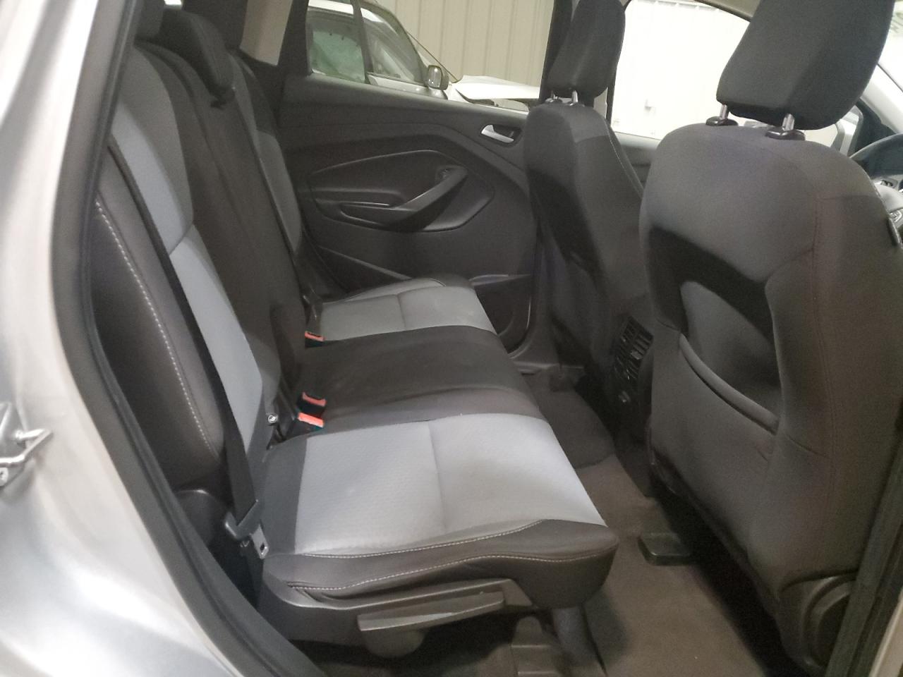 2019 Ford Escape - Image 10