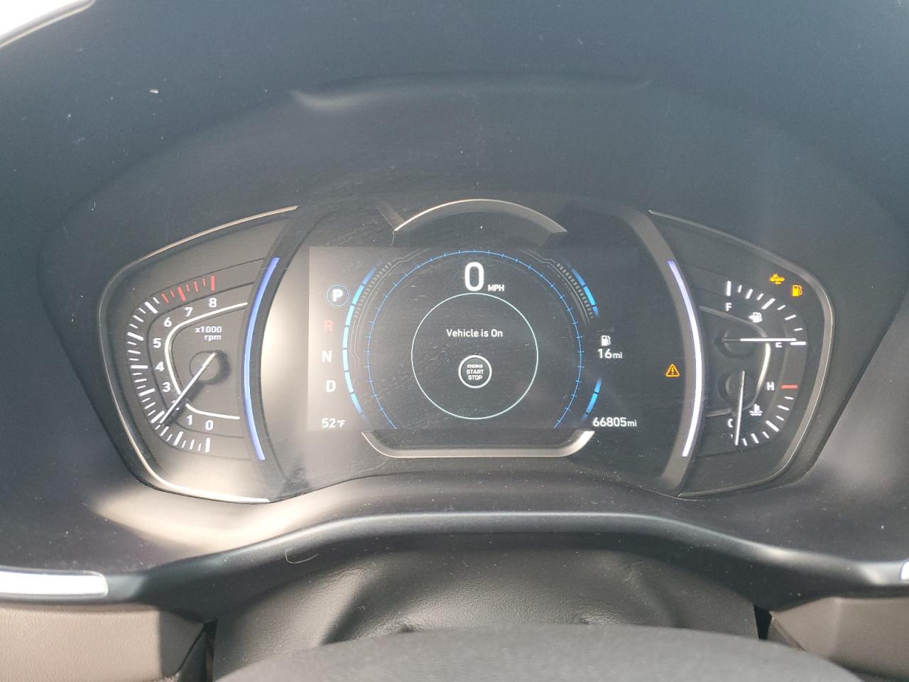 2019 Hyundai Santa Fe - Image 9