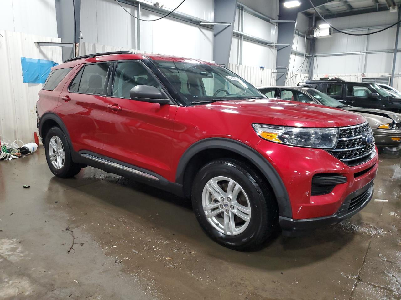 2021 Ford Explorer - Image 4
