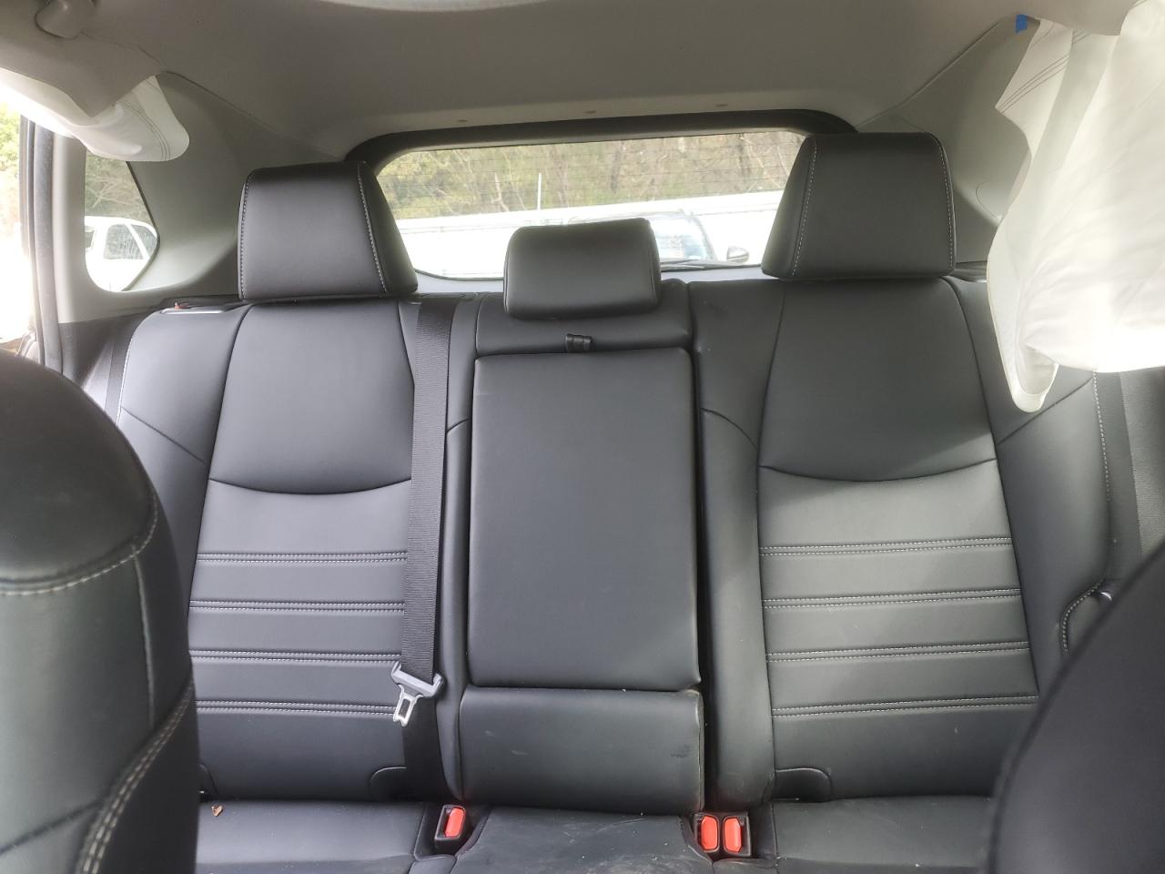 2021 Toyota RAV 4 - Image 10