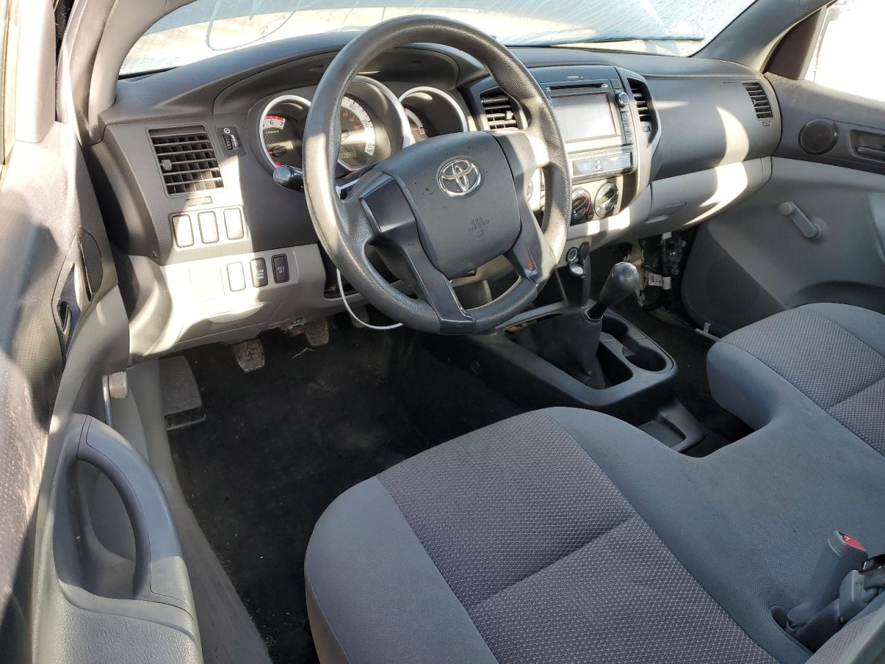 2013 Toyota Tacoma - Image 8