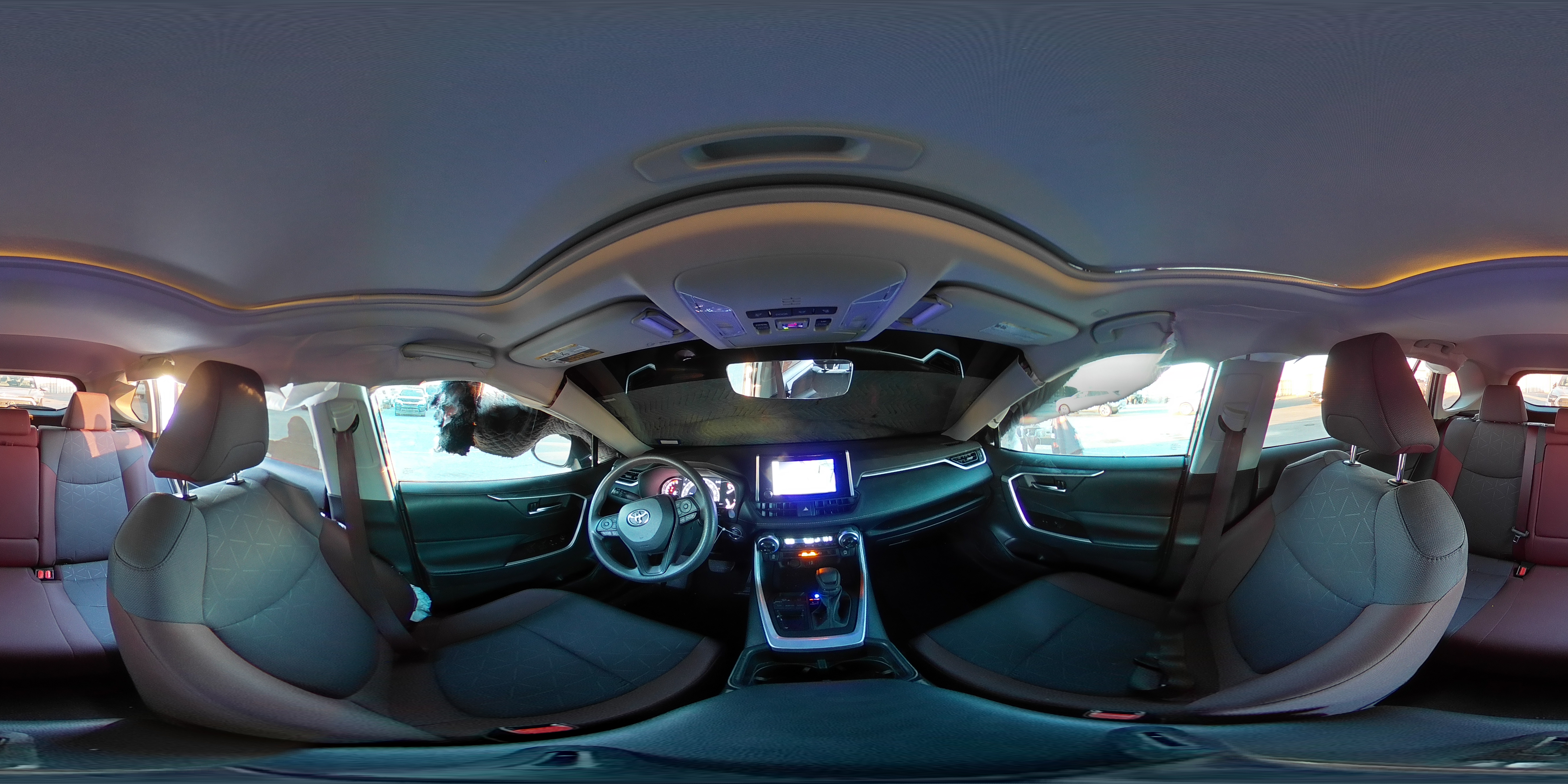 2024 Toyota RAV 4 - Image 13