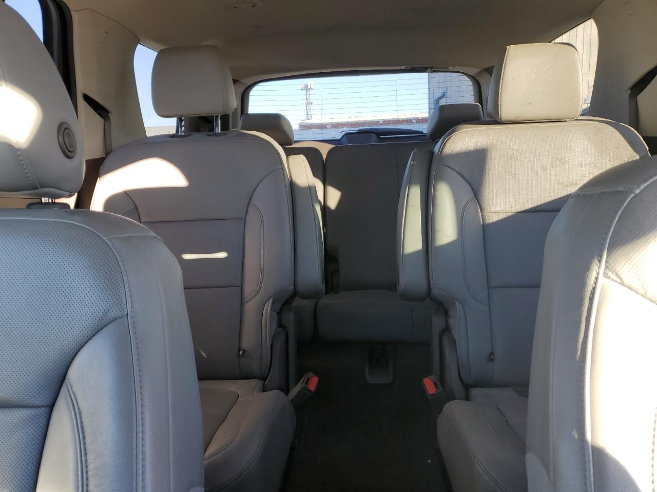 2019 Chevrolet Traverse - Image 10