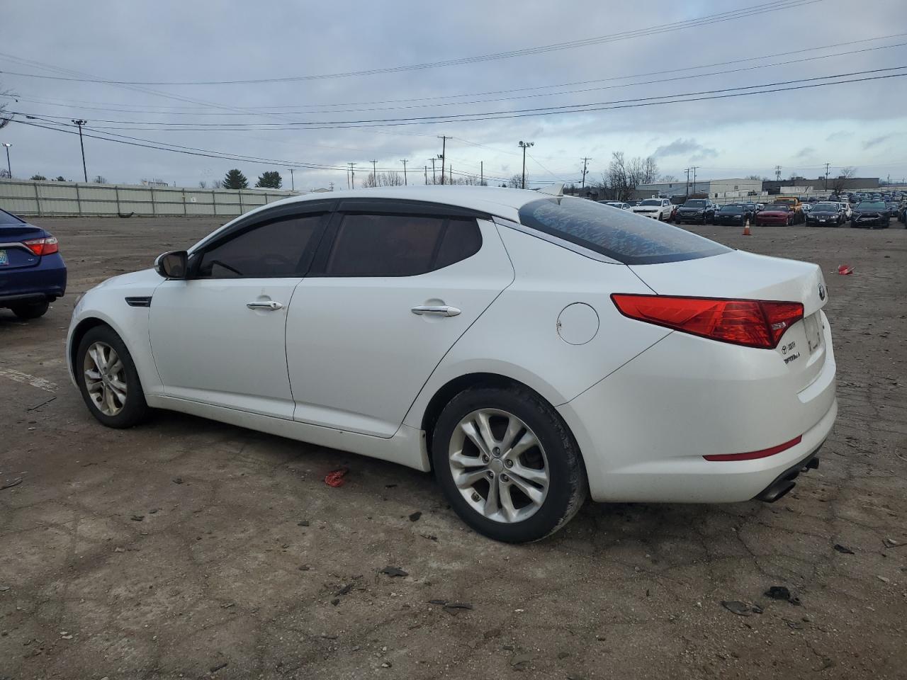 VIN 5XXGM4A73DG170640 2013 KIA OPTIMA no.2