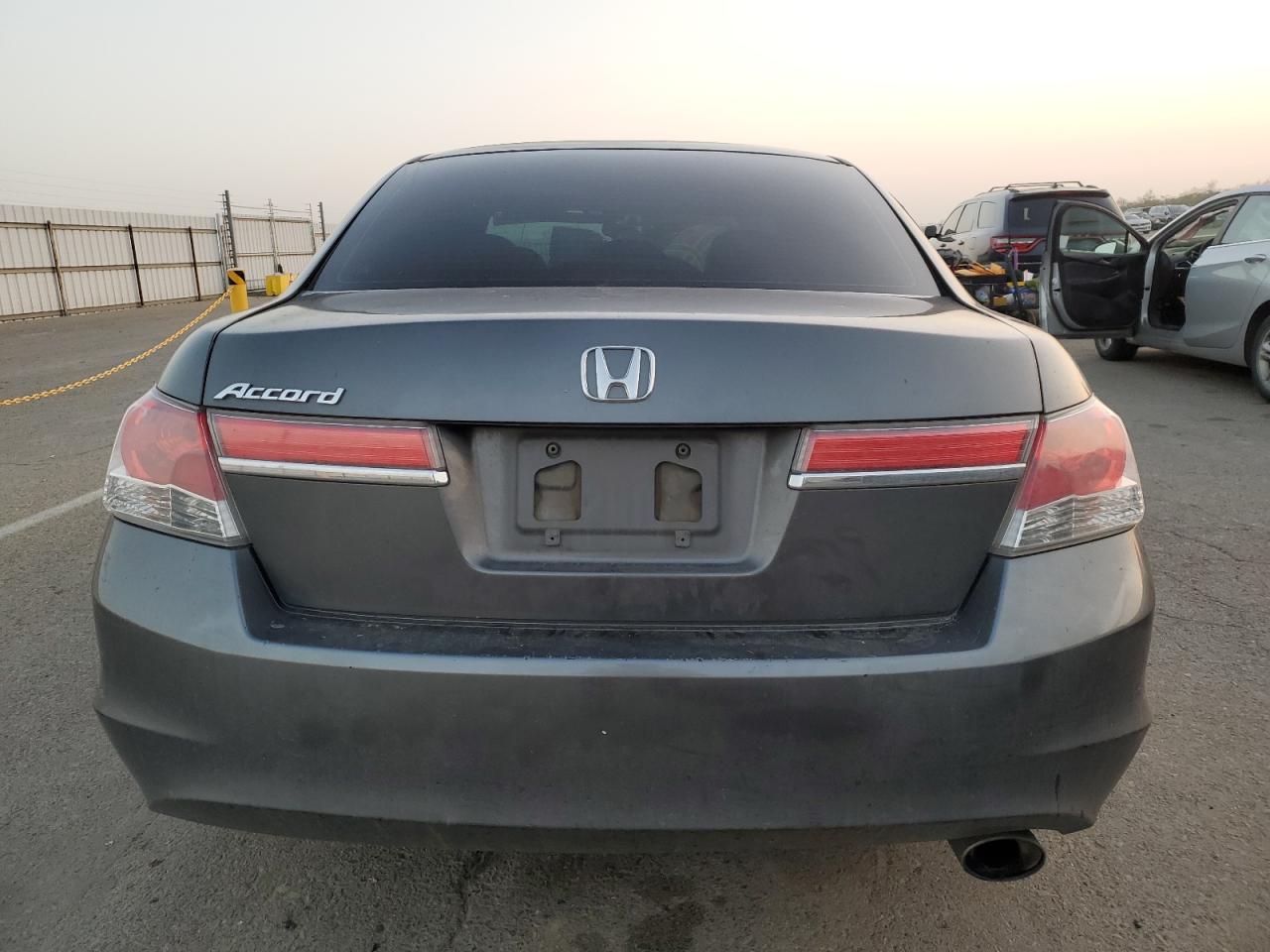 2012 Honda Accord - Image 6