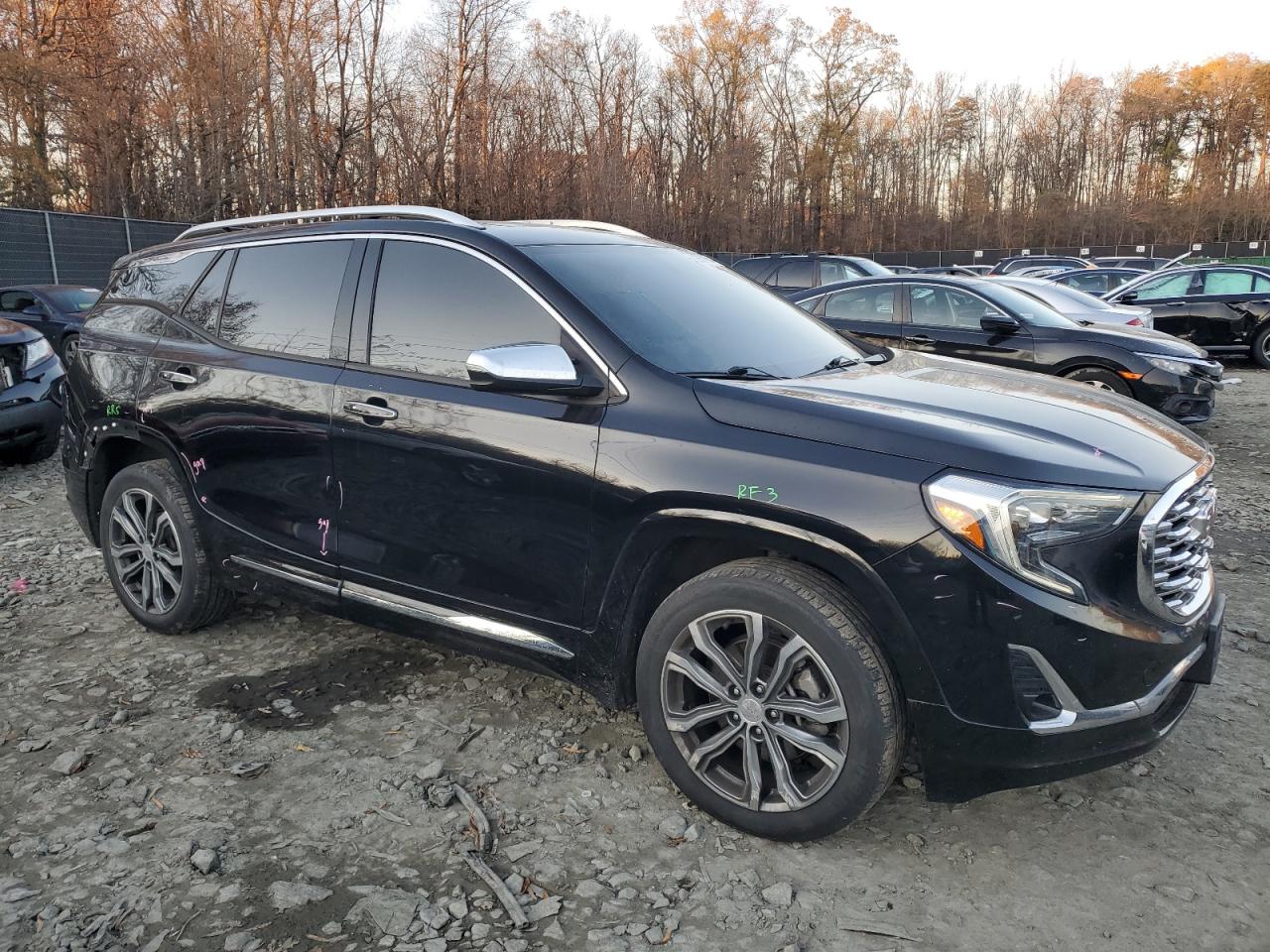 2019 GMC Terrain - Image 4