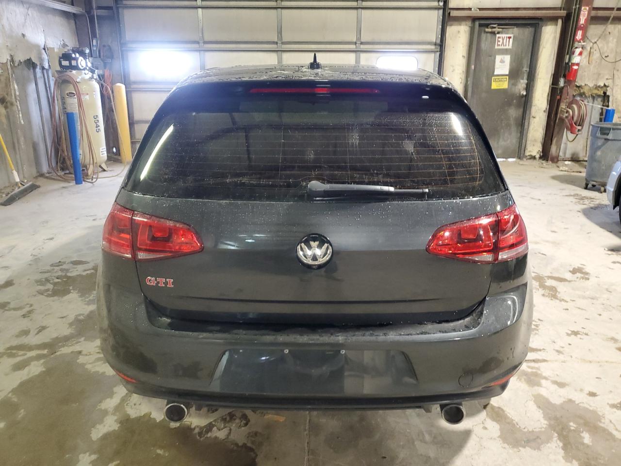 2017 Volkswagen GTI - Image 6