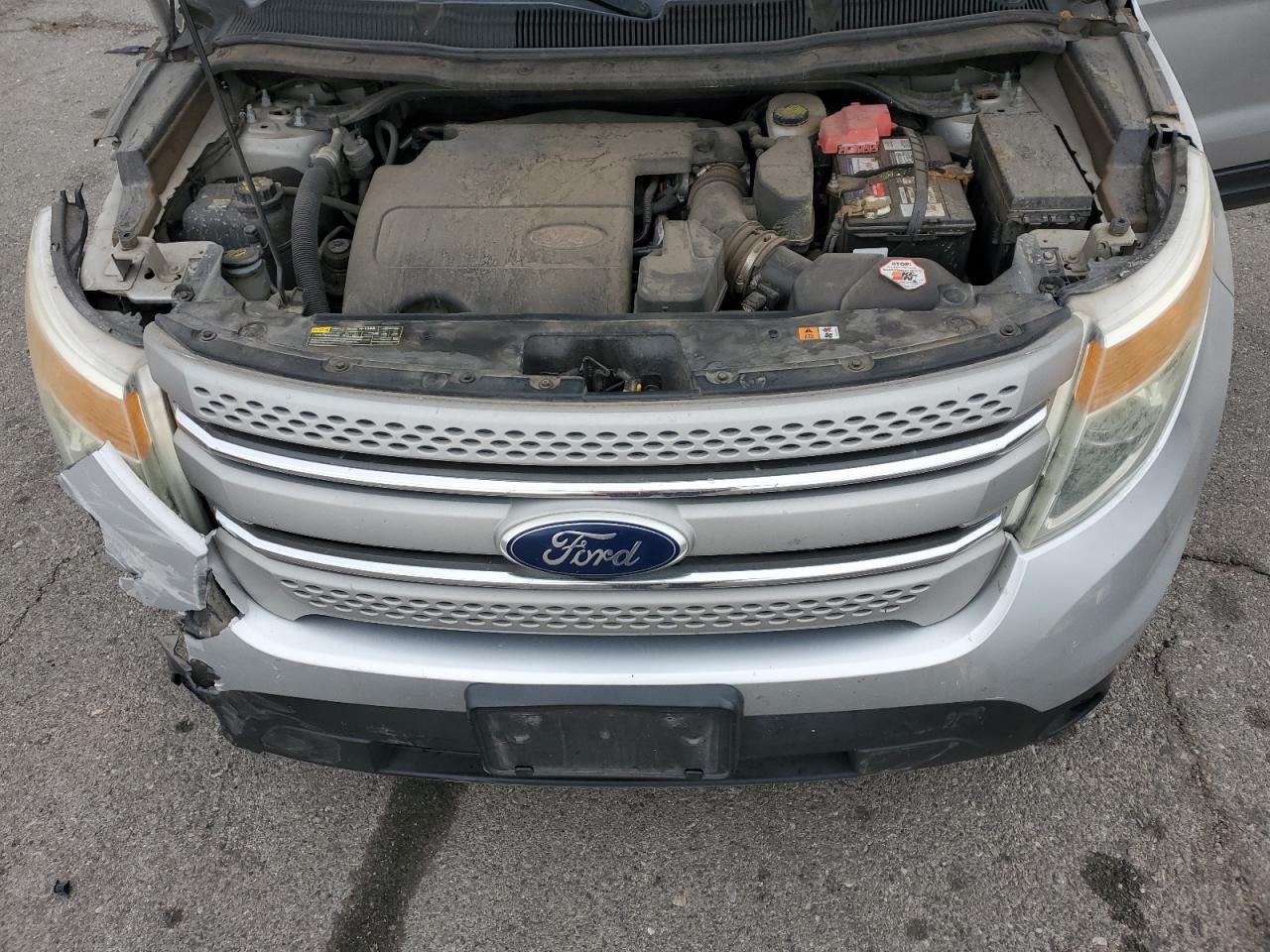 2011 Ford Explorer - Image 13