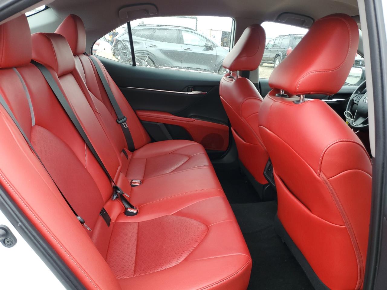2021 Toyota Camry - Image 10