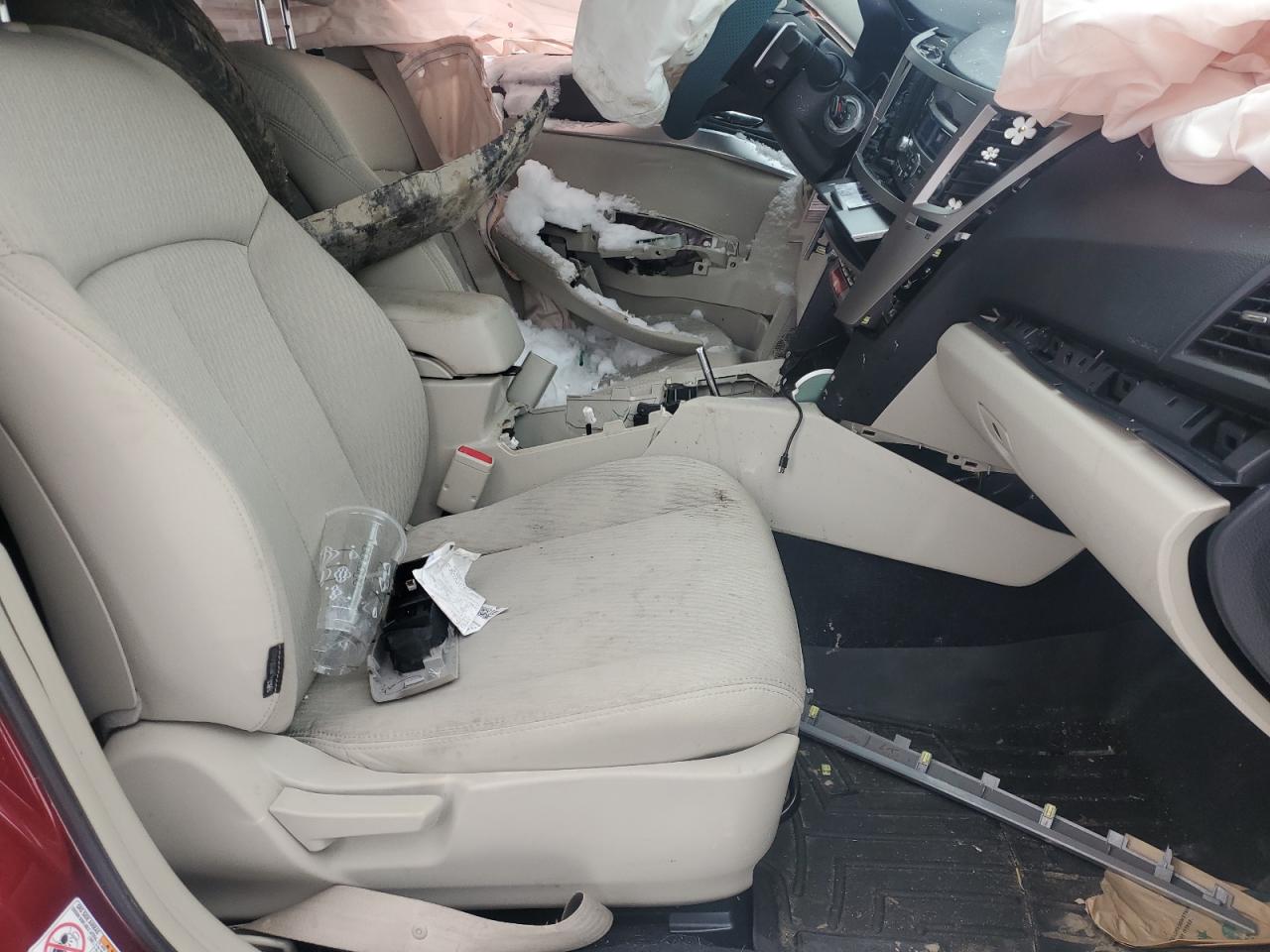 2011 Subaru Outback - Image 7