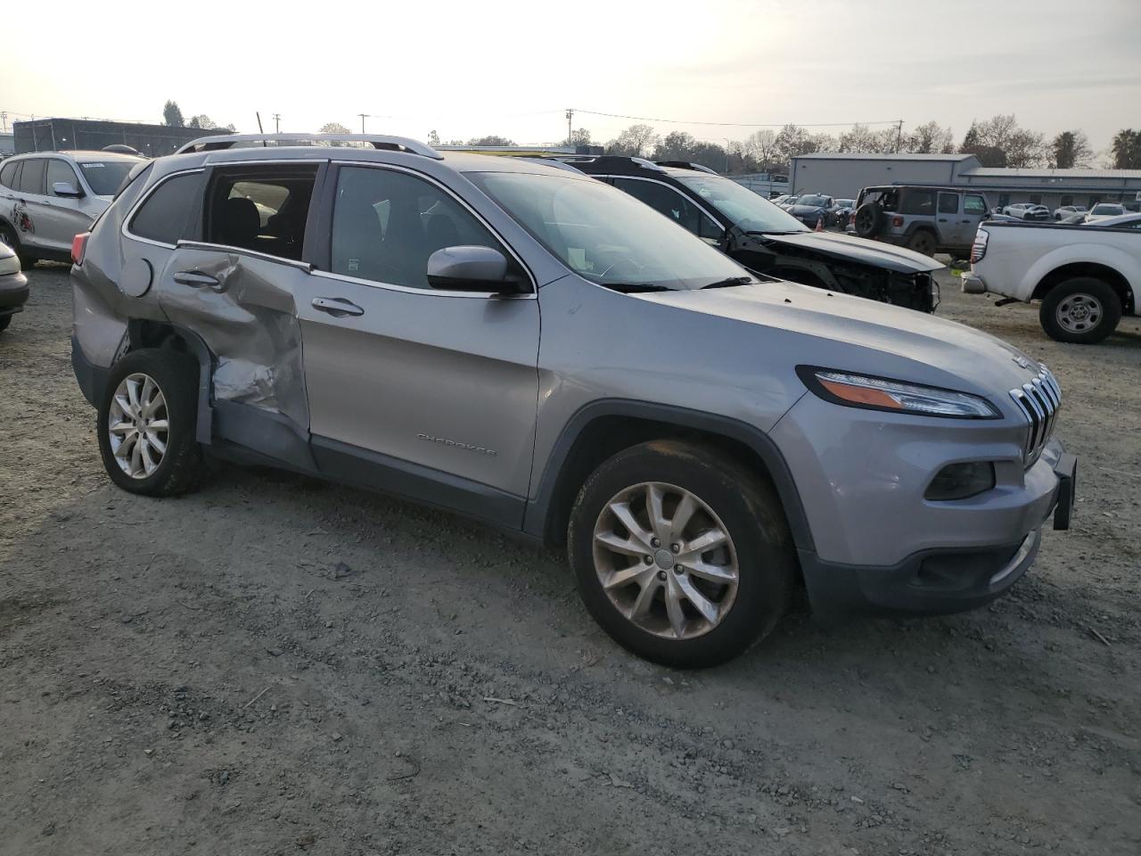 2016 Jeep Grand Cherokee - Image 4