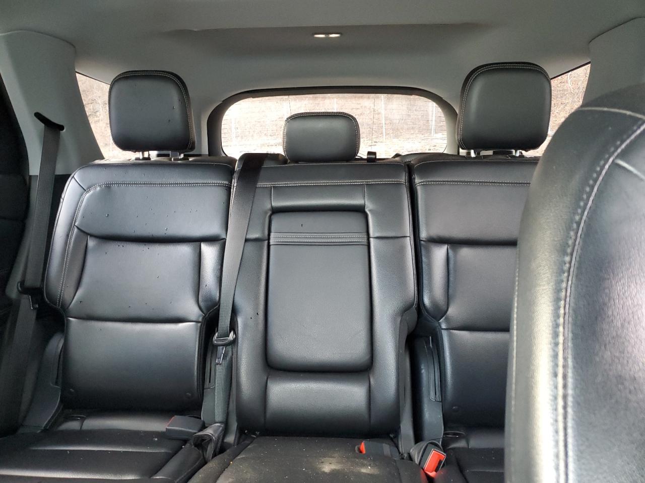 2021 Ford Explorer - Image 10