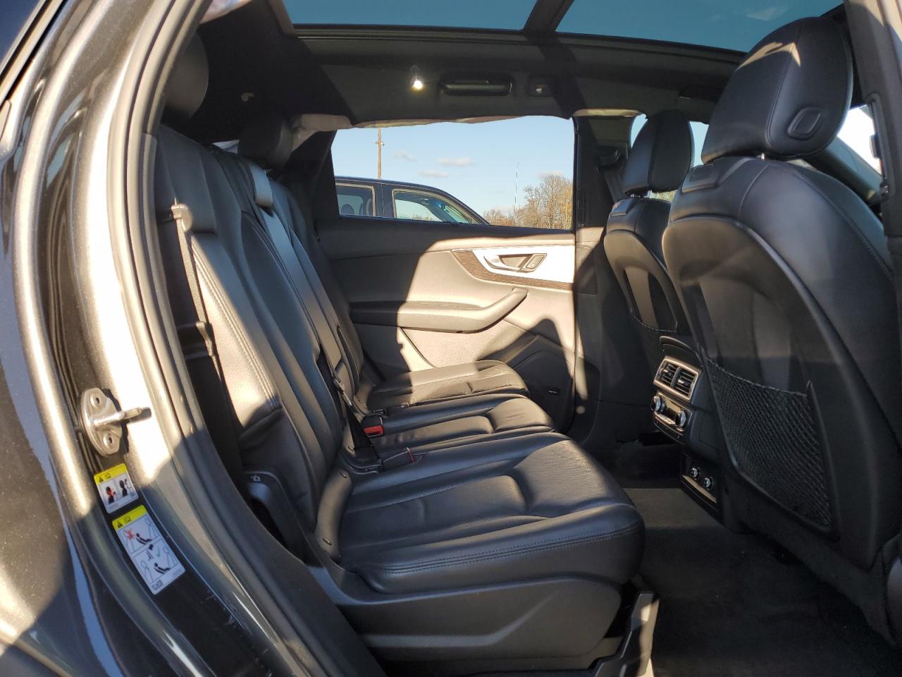 2018 Audi Q7 - Image 12