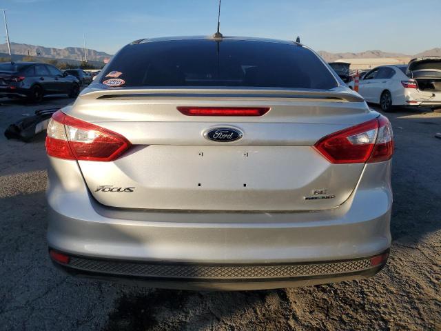  FORD FOCUS 2014 Srebrny