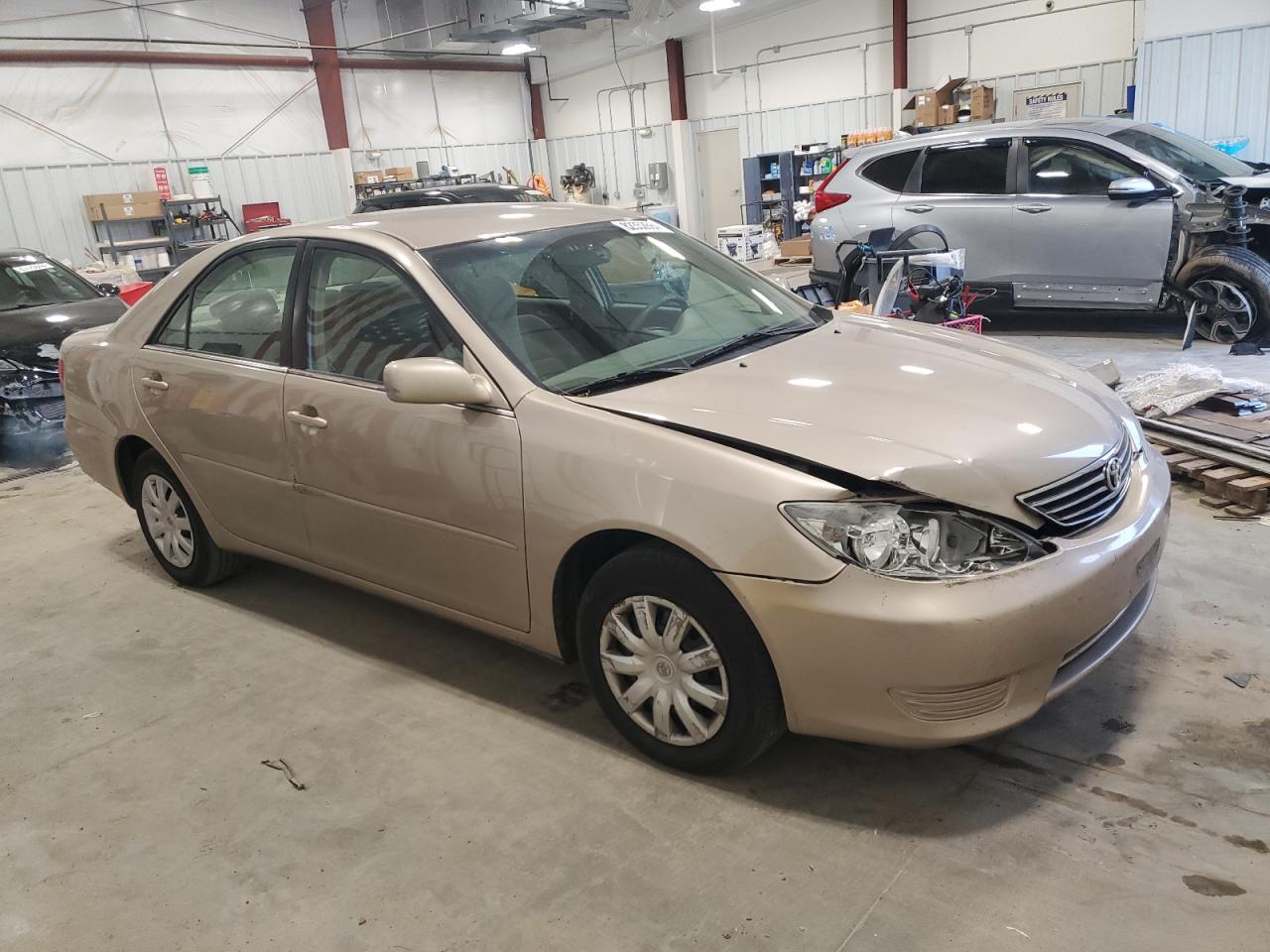 2005 Toyota Camry - Image 4