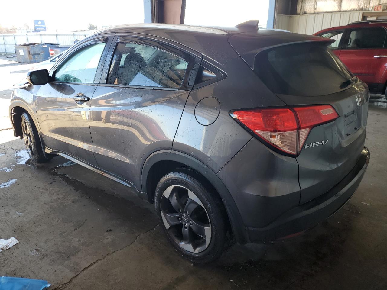 VIN 3CZRU6H78JM708229 2018 HONDA HR-V no.2