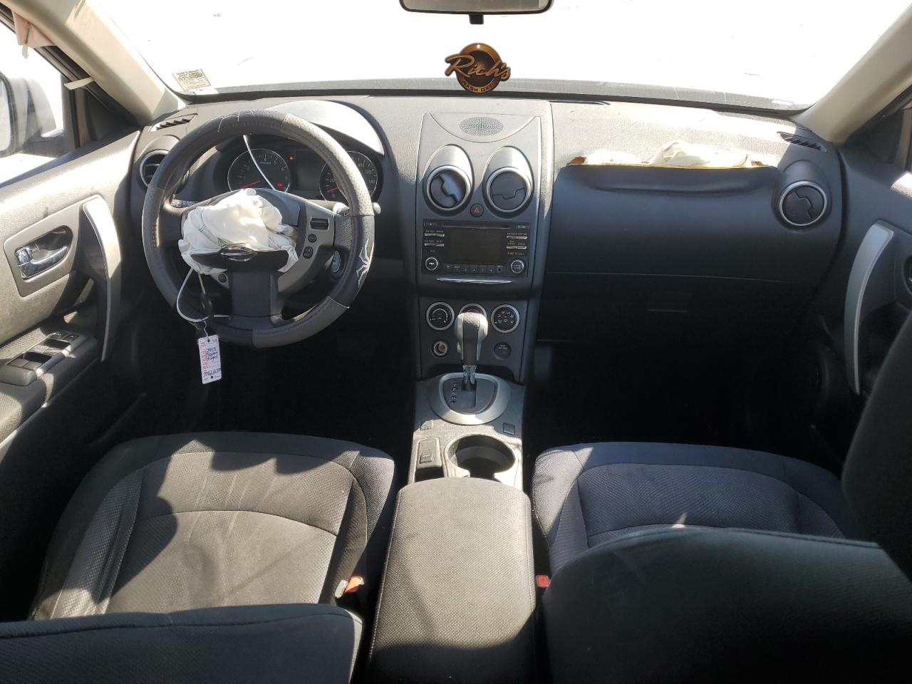2013 Nissan Rogue - Image 8