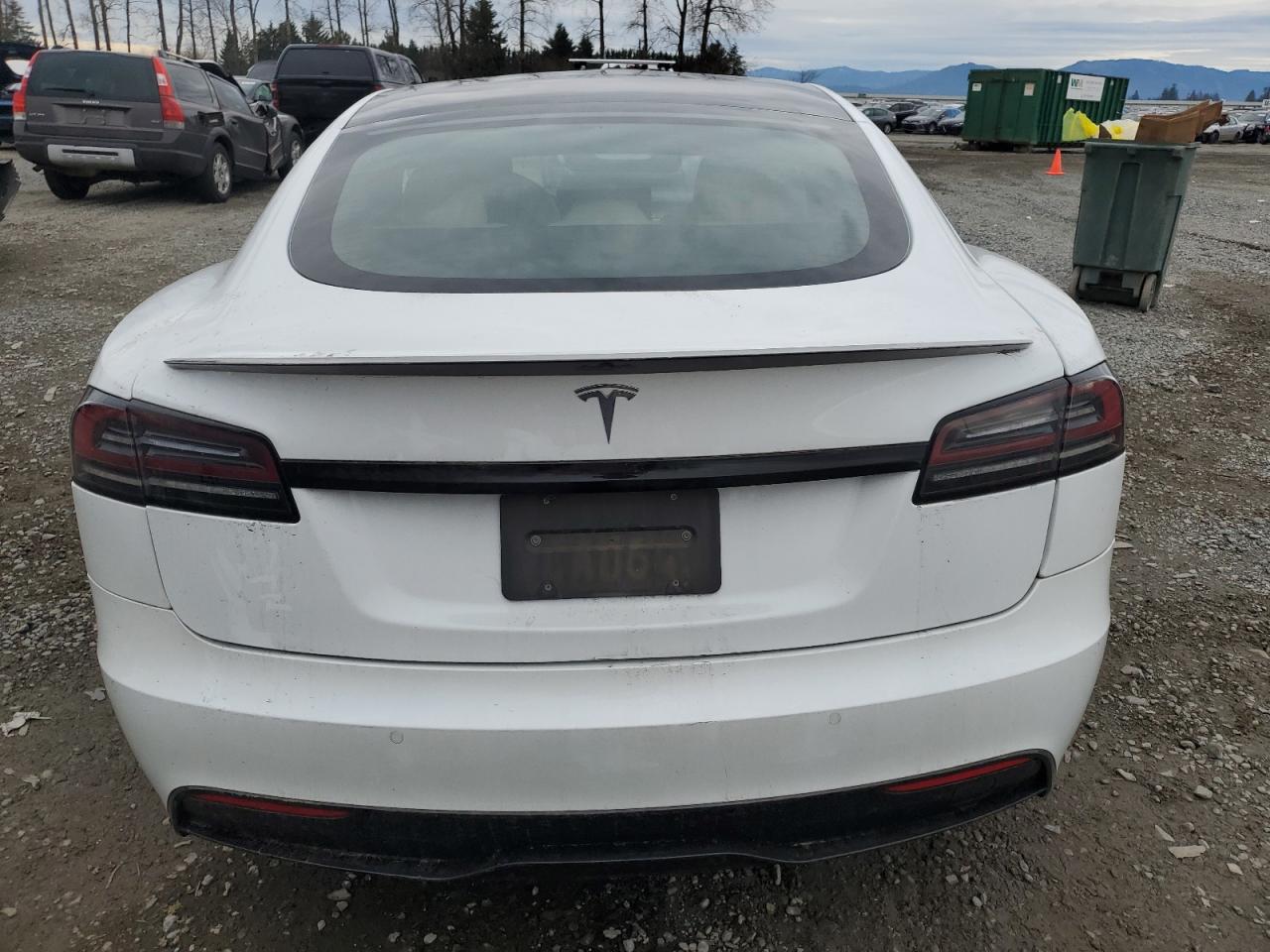 2022 Tesla Model S VIN: 5YJSA1E57NF483351 Lot: 84027354