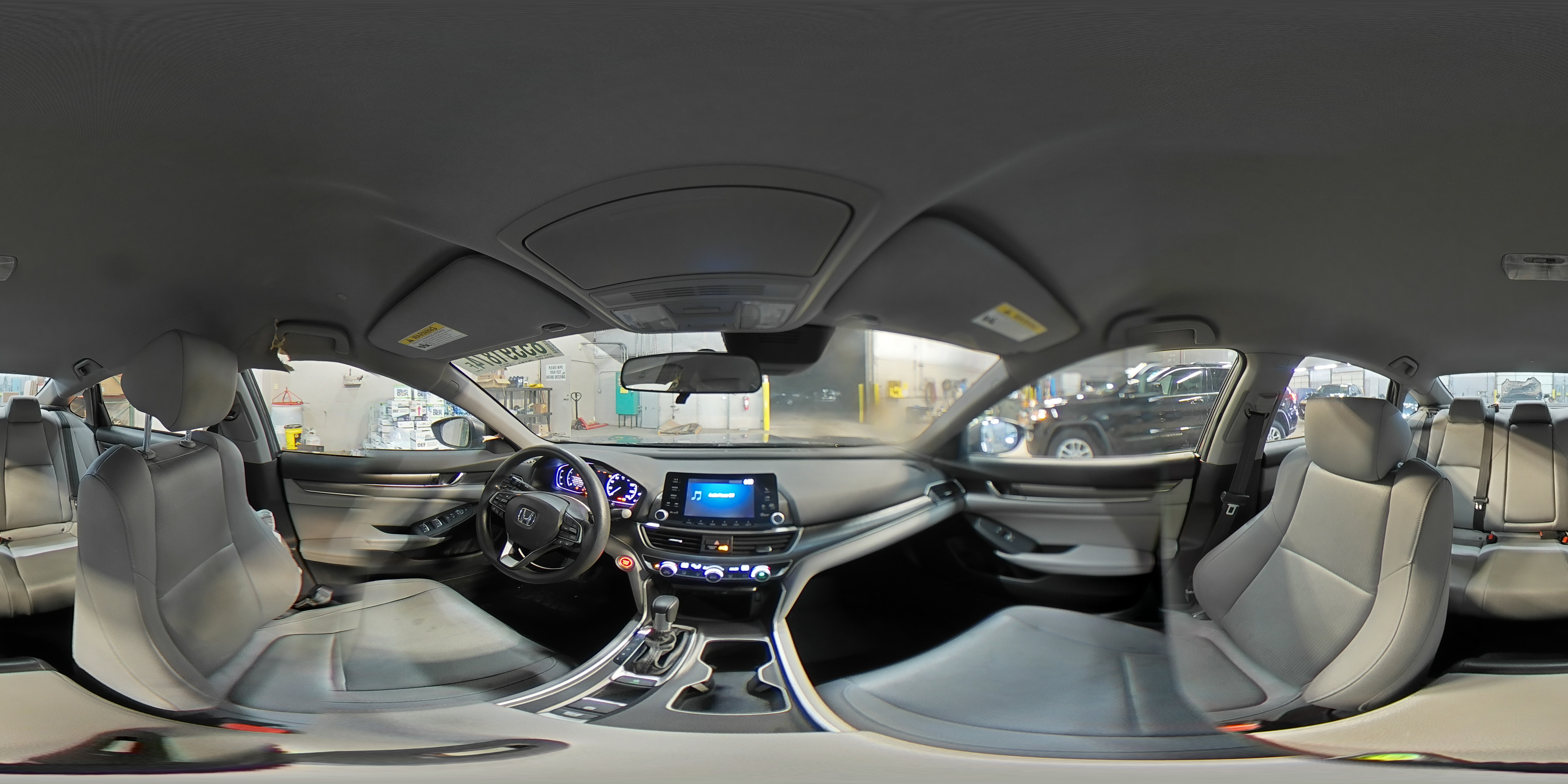 2019 Honda Accord - Image 15
