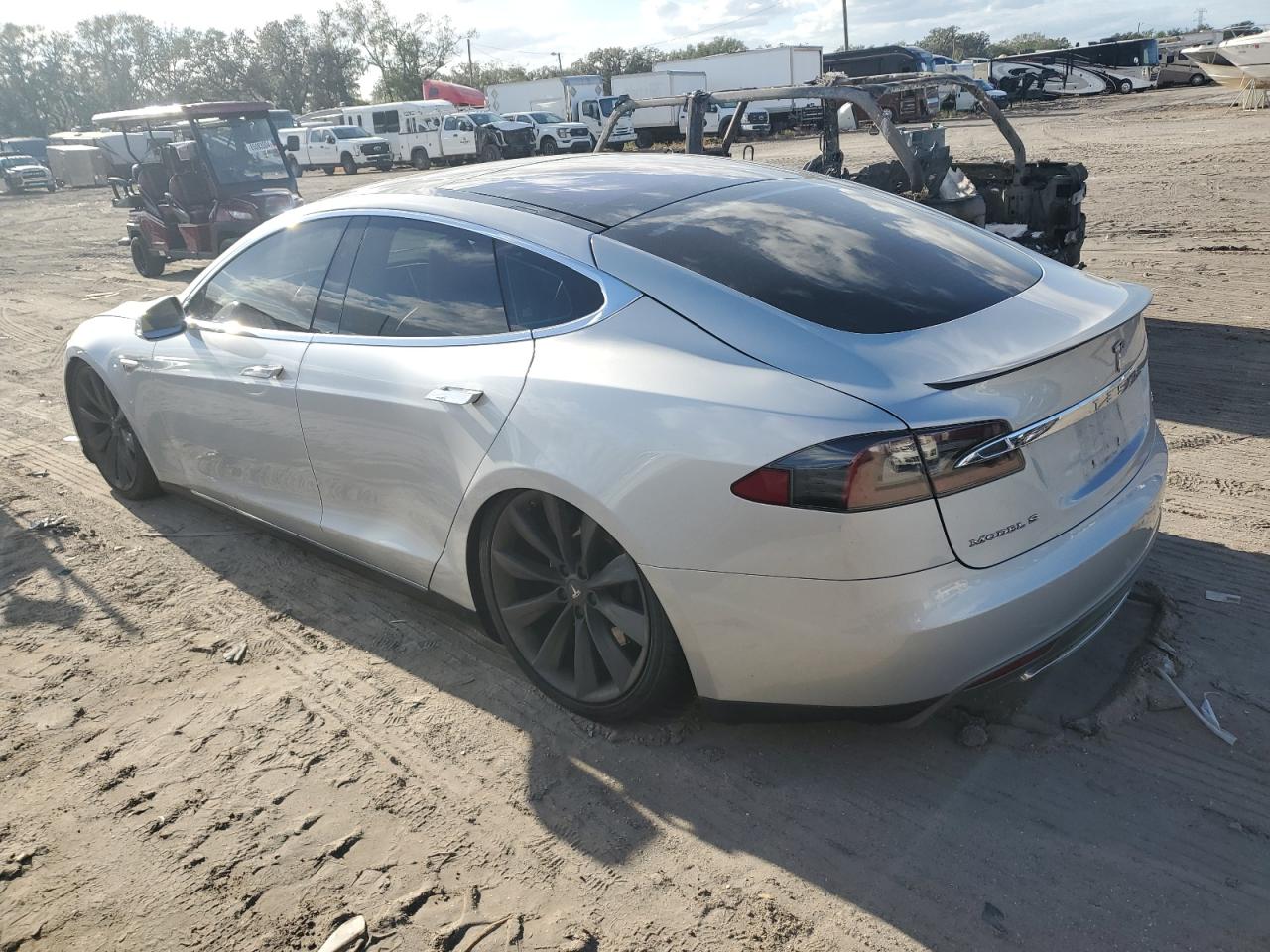 VIN 5YJSA1DP7DFP17795 2013 TESLA MODEL S no.2