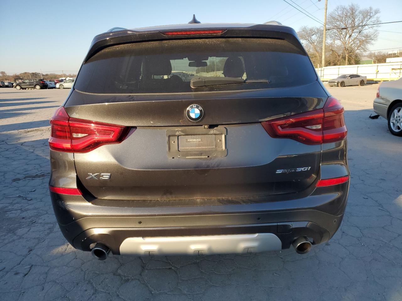 VIN 5UXTR7C59KLR47086 2019 BMW X3 no.6