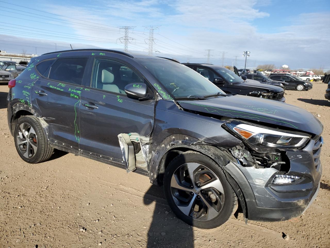 VIN KM8J3CA27HU548767 2017 HYUNDAI TUCSON no.4