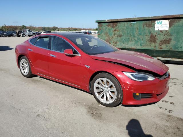  TESLA MODEL S 2016 Червоний