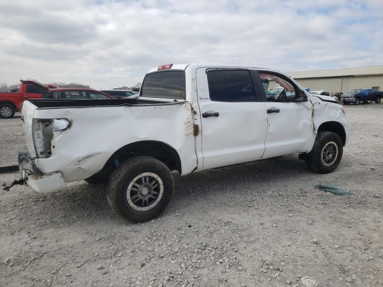 2011 Toyota Tundra - Image 3