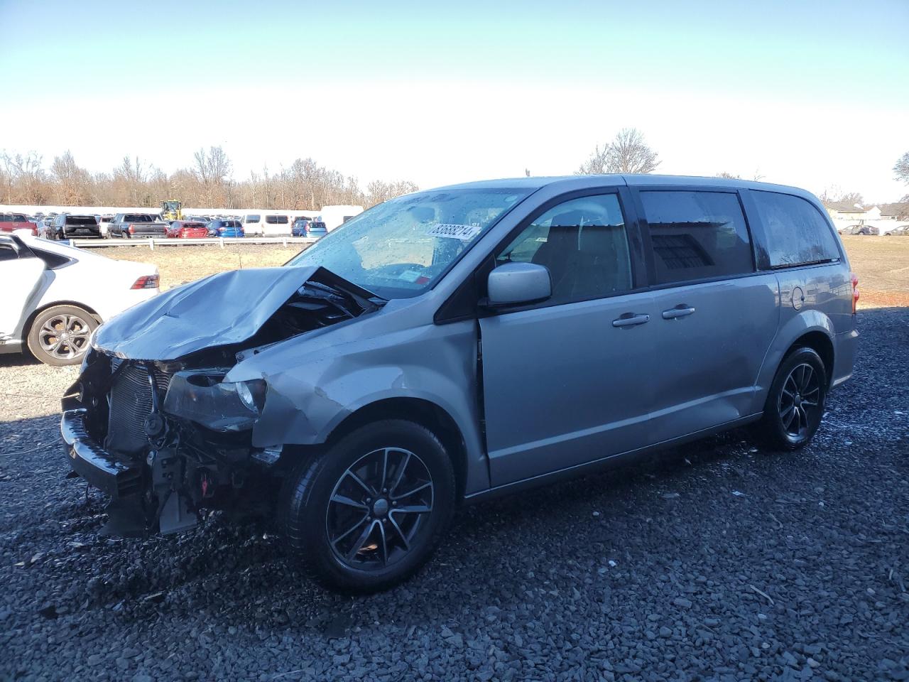 2018 Dodge Caravan - Image 1
