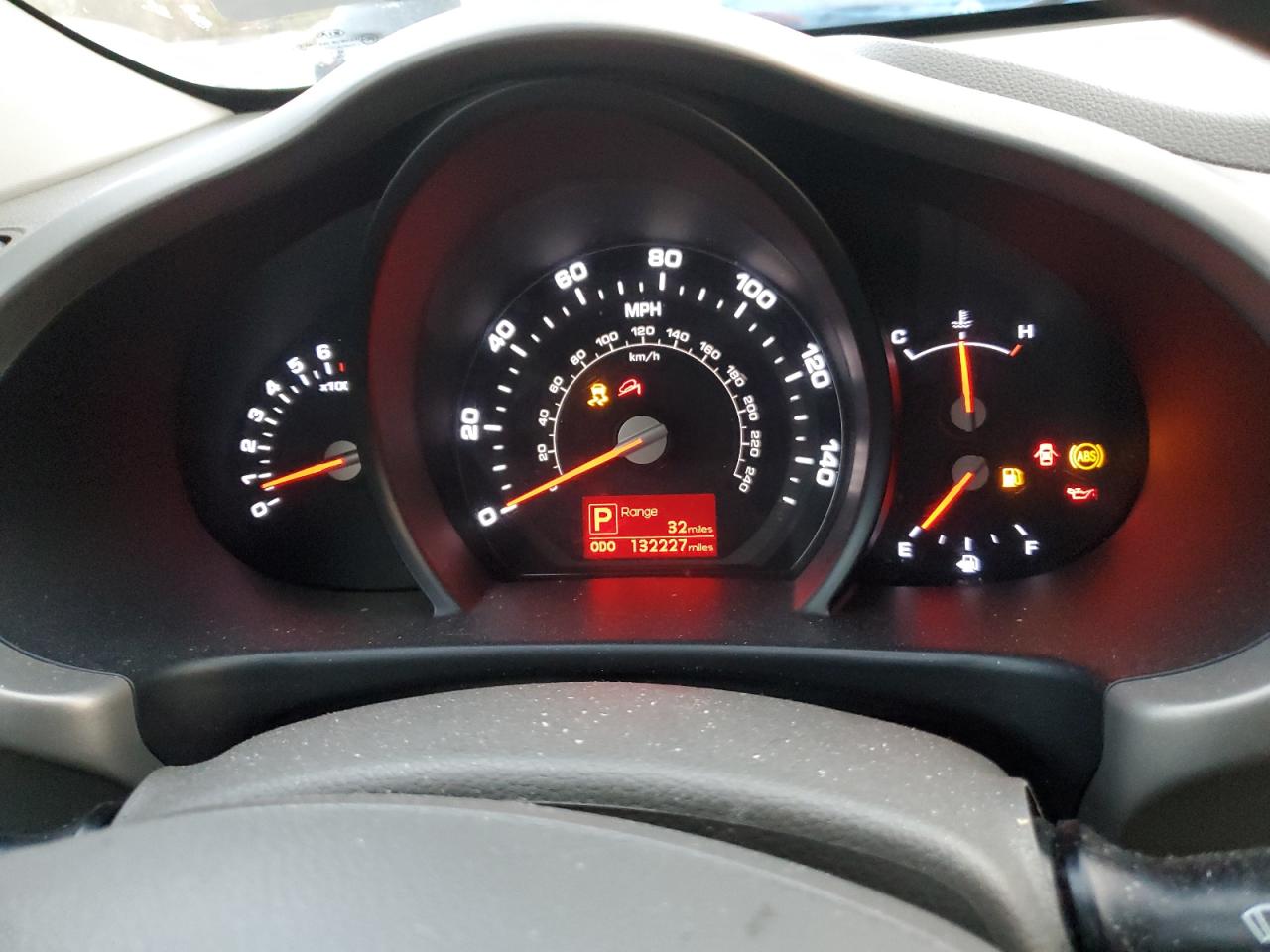 2011 Kia Sportage Lx VIN: KNDPBCA2XB7041689 Lot: 84465264