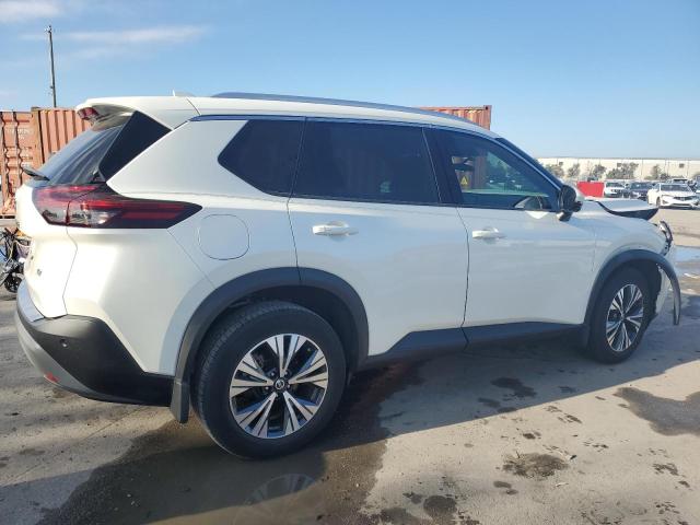  NISSAN ROGUE 2021 Белый