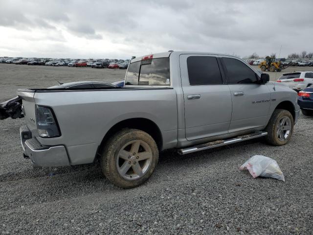 Пікапи DODGE RAM 1500 2012 Сріблястий