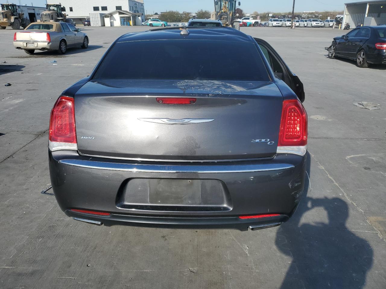 2017 Chrysler 300 - Image 6