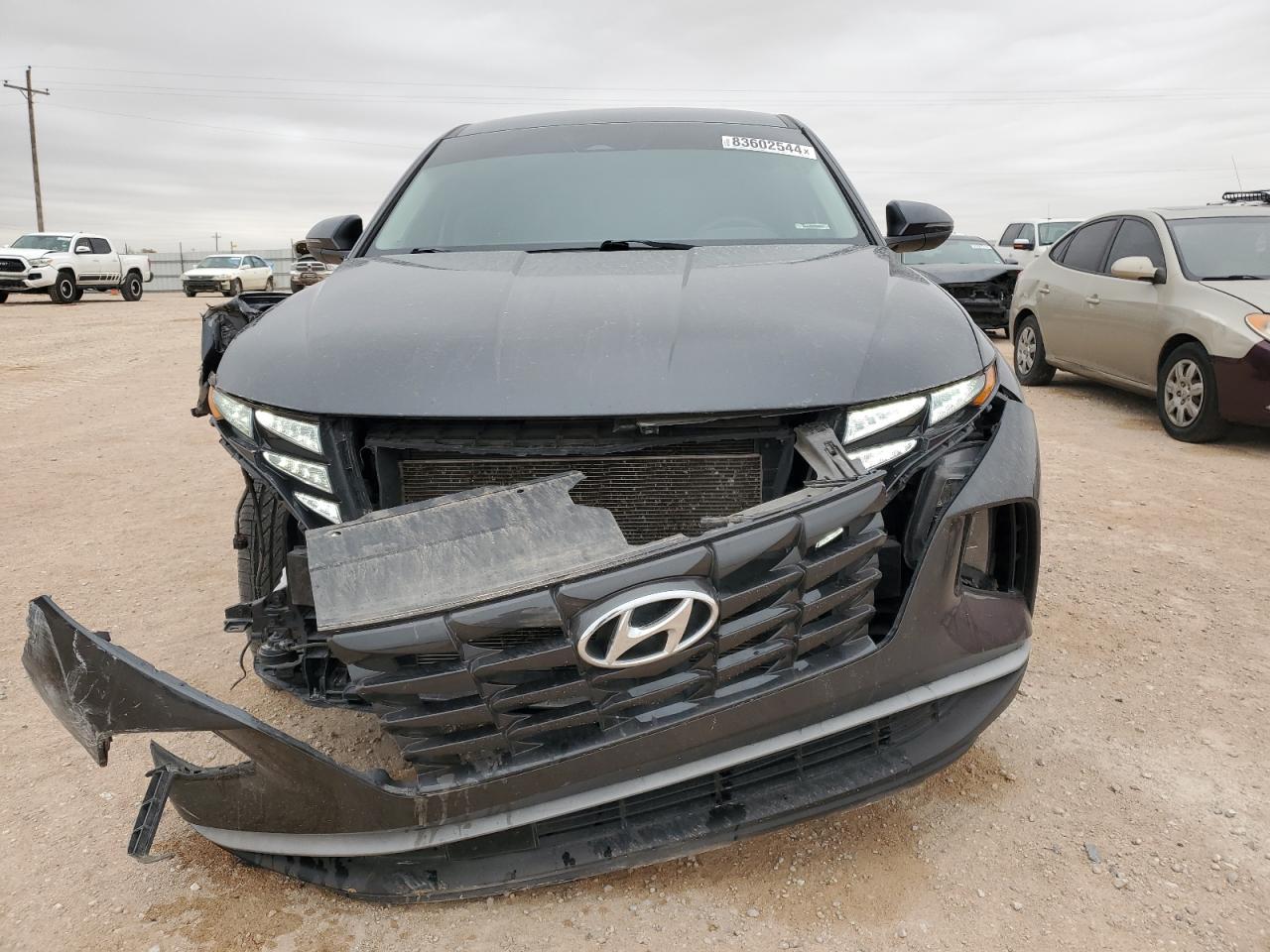 2022 Hyundai Tucson - Image 5