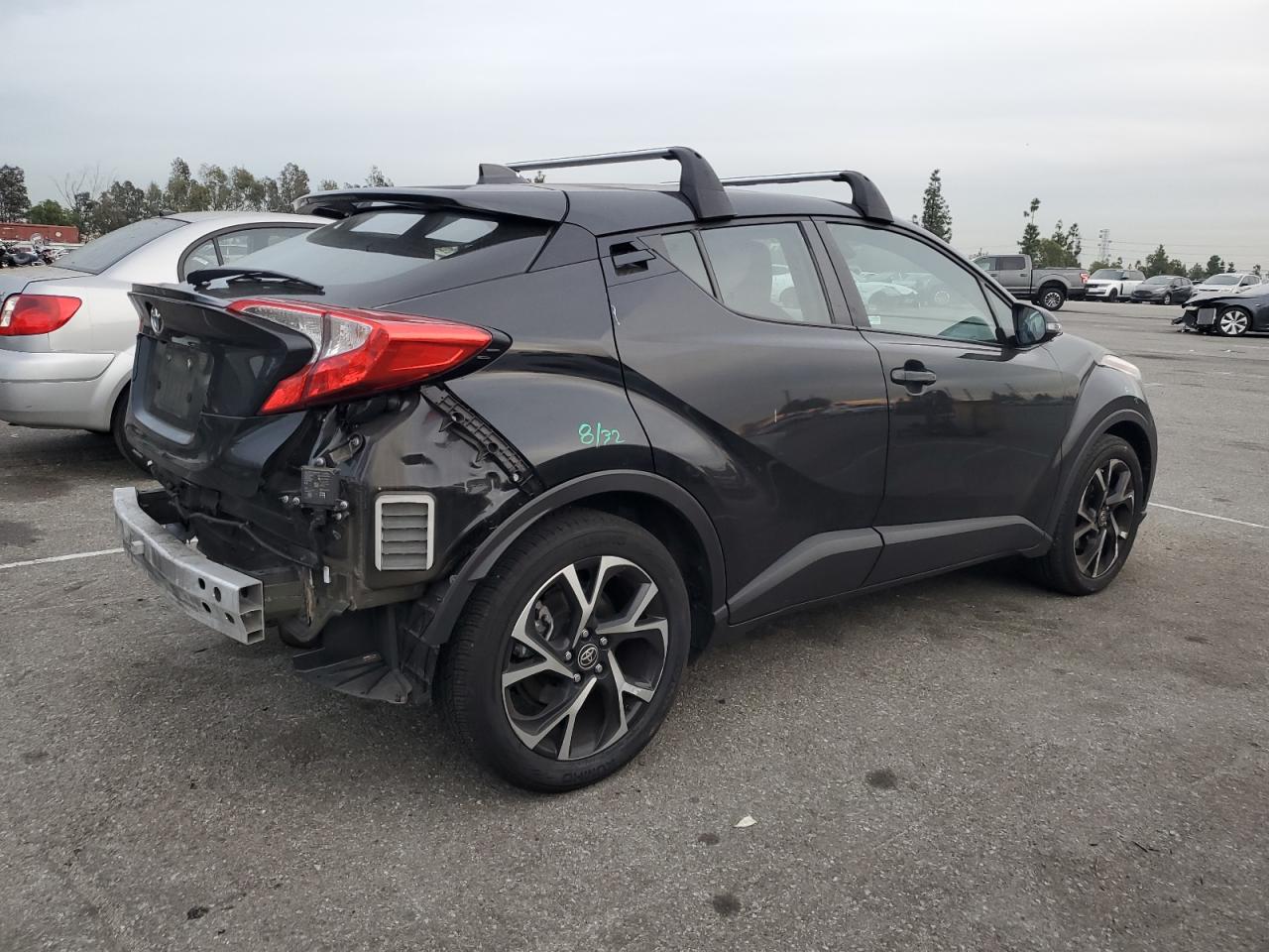 VIN NMTKHMBX6NR141998 2022 TOYOTA C-HR no.3