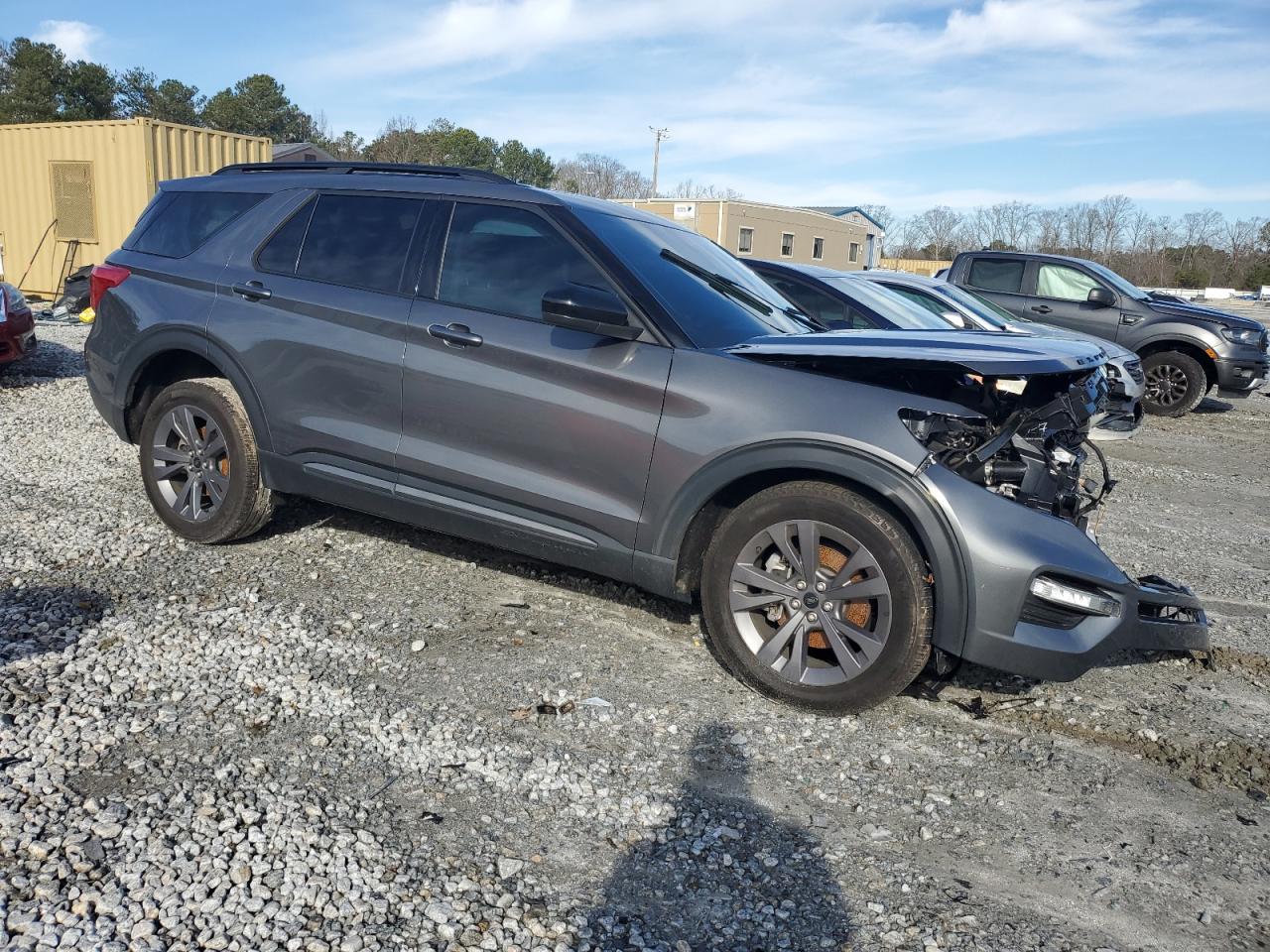 2023 Ford Explorer - Image 4