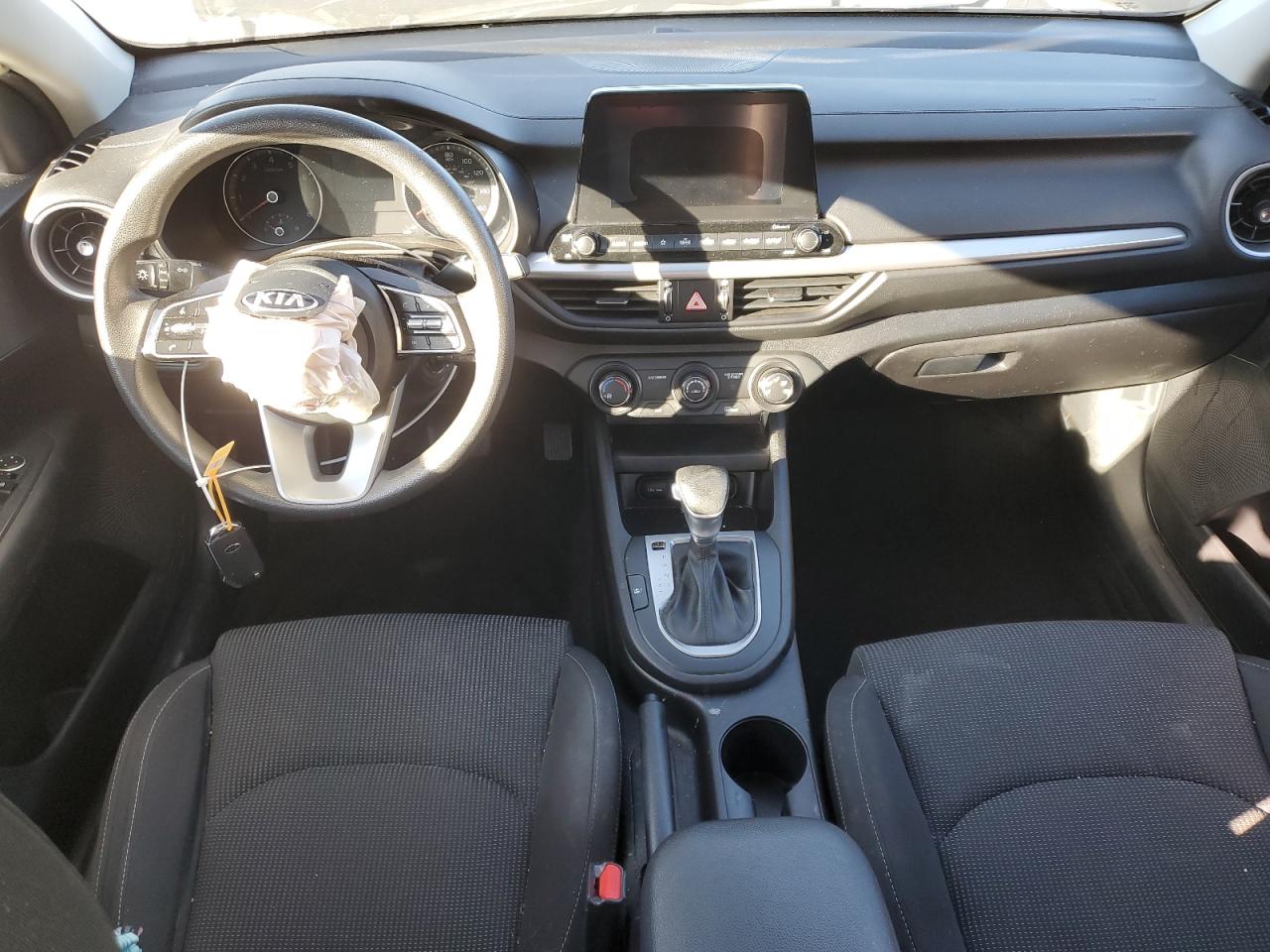 2020 Kia Forte - Image 8
