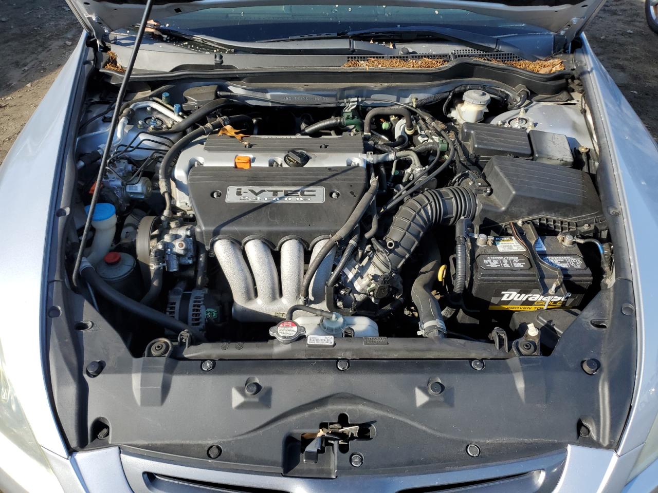 2005 Honda Accord - Image 11