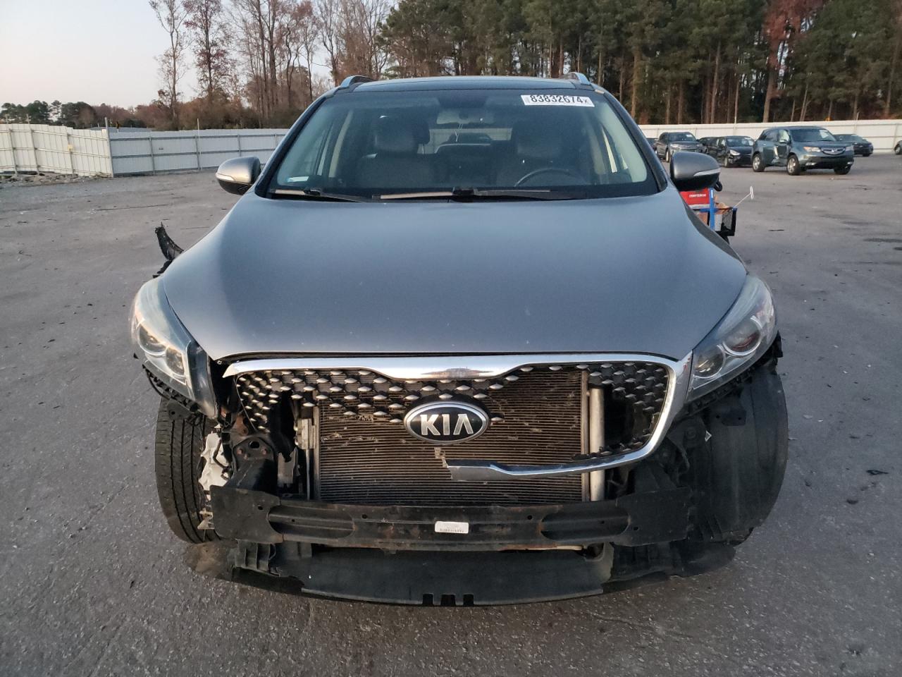 2017 Kia Sorento - Image 5