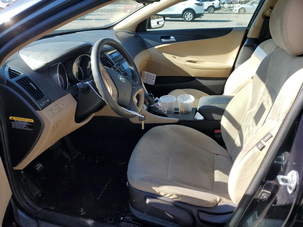 2012 Hyundai Sonata - Image 7