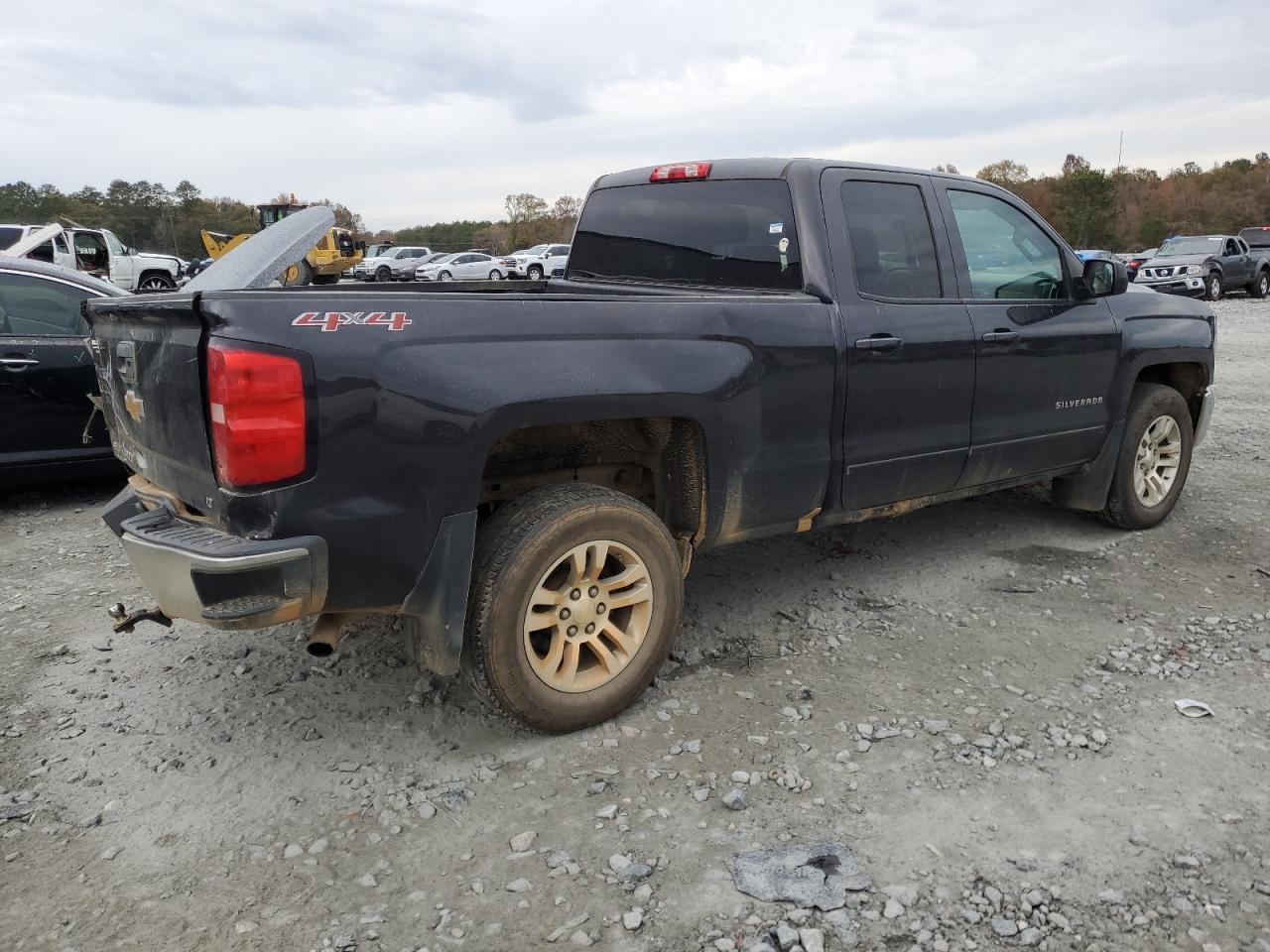 2016 Chevrolet Silverado - Image 3
