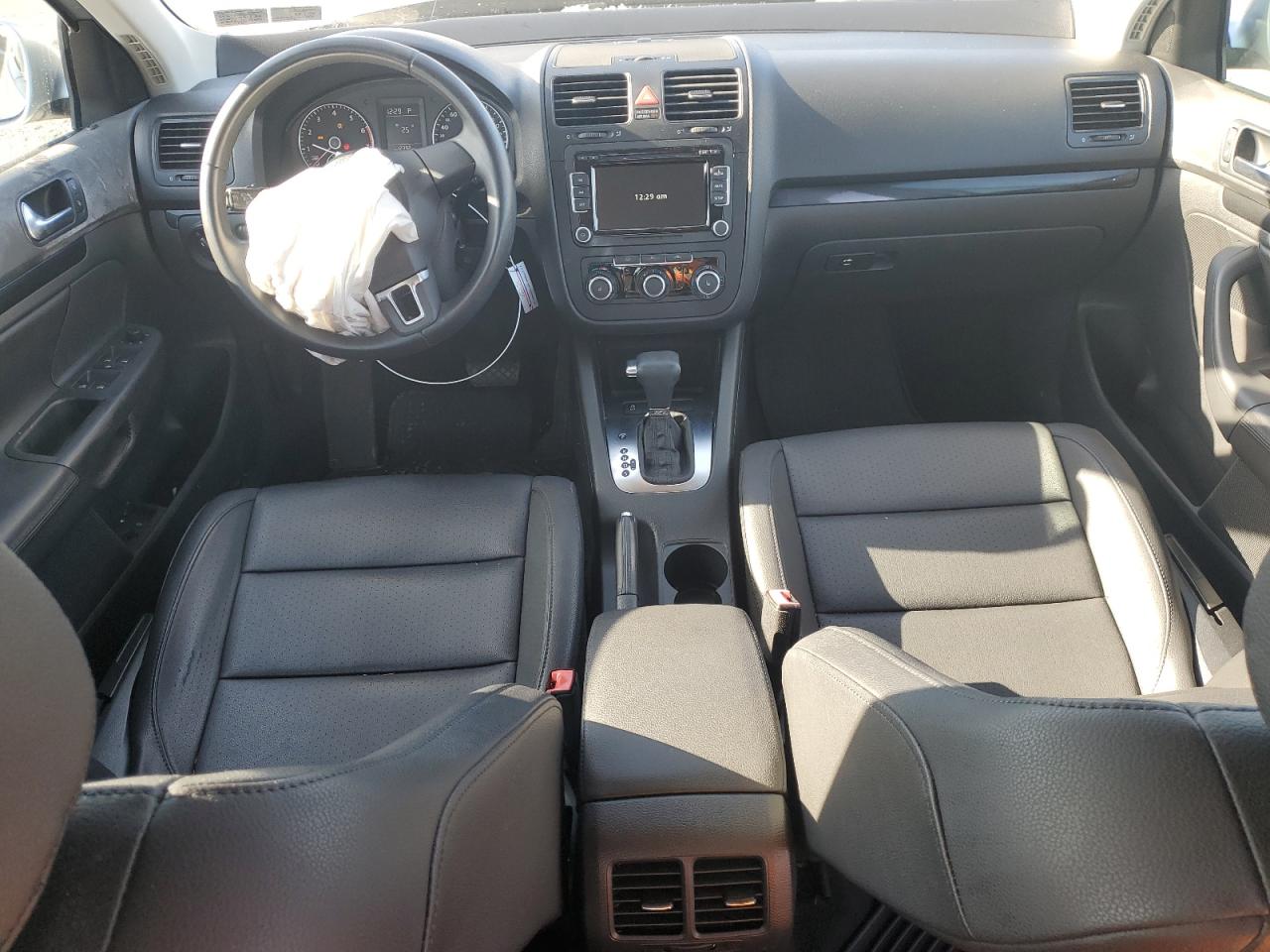 2010 Volkswagen Jetta Wolfsburg VIN: 3VWRA7AJ9AM106446 Lot: 86304104