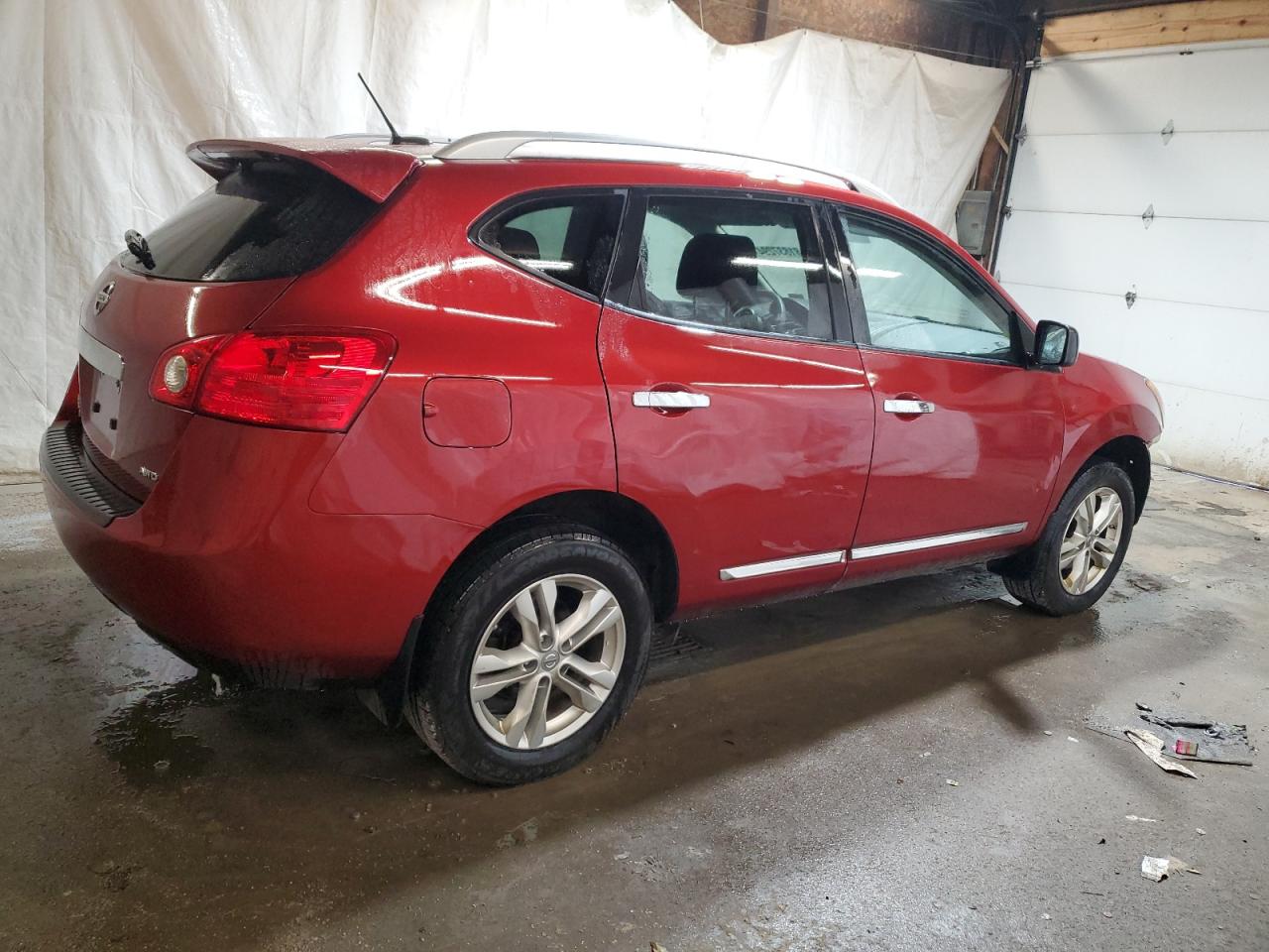 2015 Nissan Rogue - Image 3